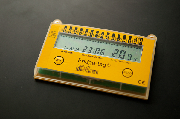 A Fridge-tag vaccine temperature monitoring device